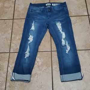 🌺 3 for $15 Capri/Crop